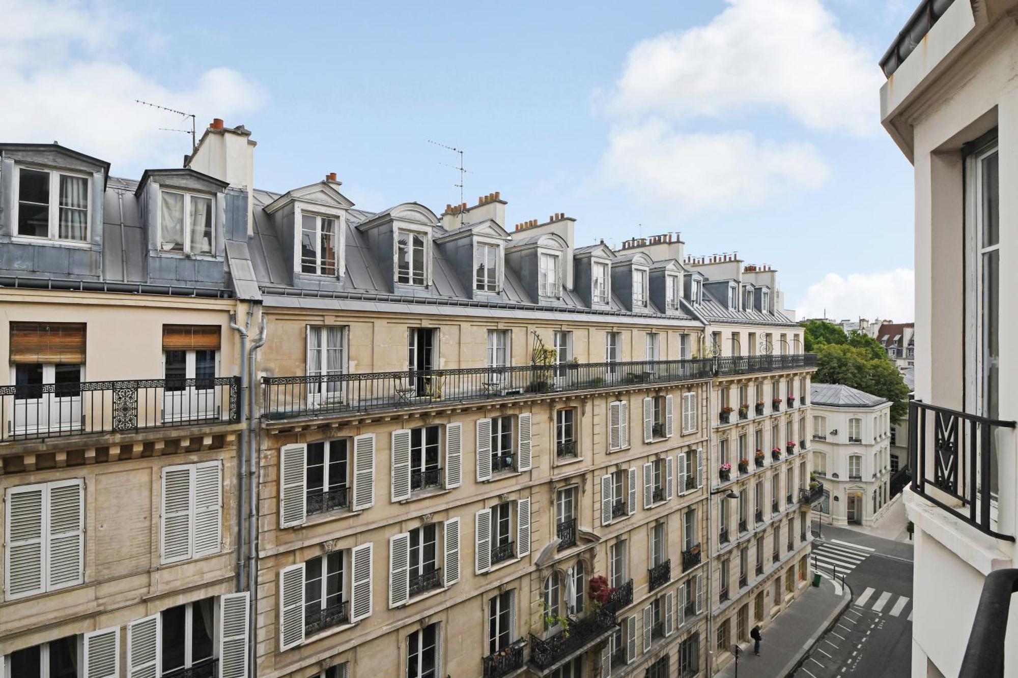 Pick A Flat'S Apartments In Saint Michel - Rue Du Sommerard Париж Экстерьер фото