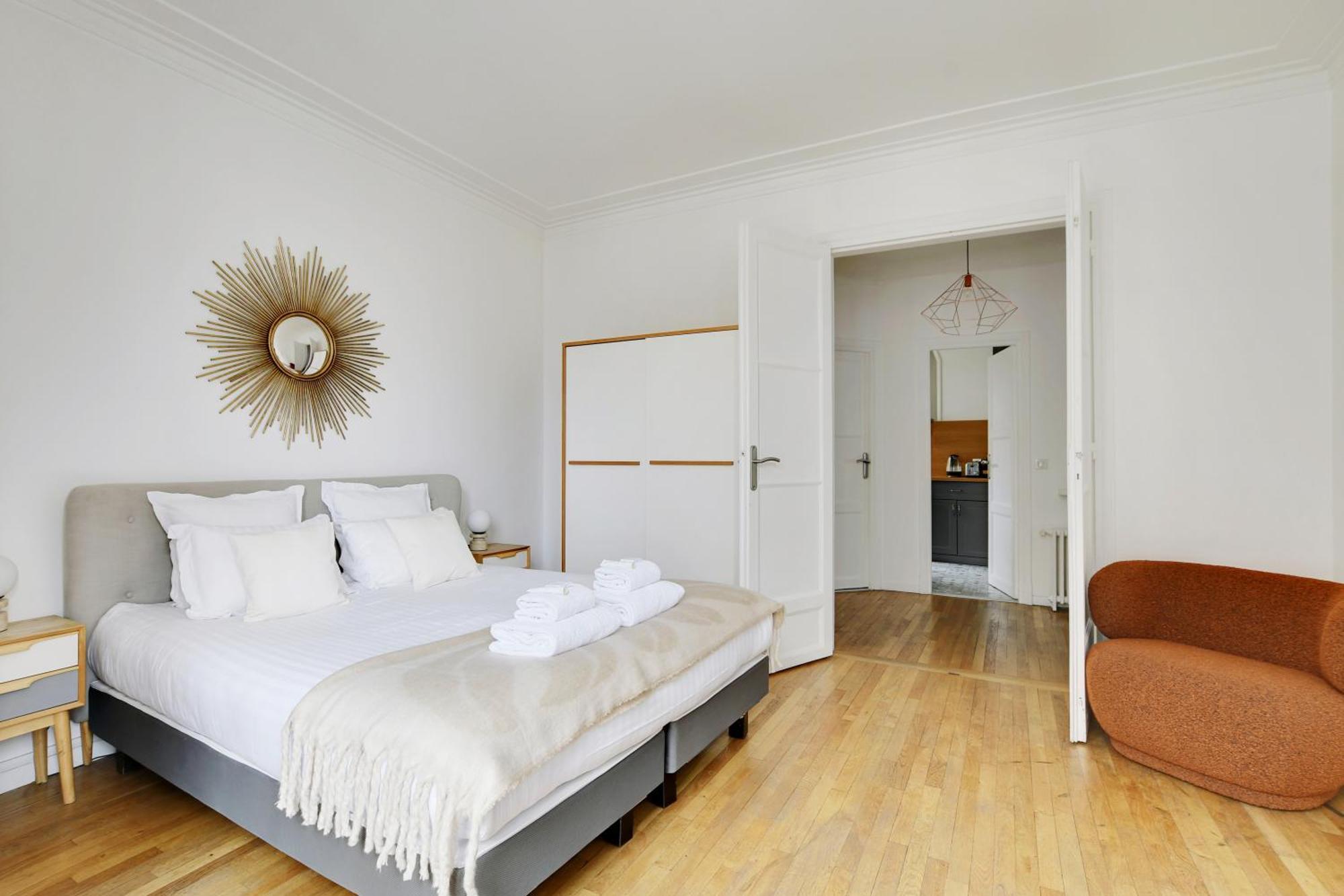 Pick A Flat'S Apartments In Saint Michel - Rue Du Sommerard Париж Экстерьер фото
