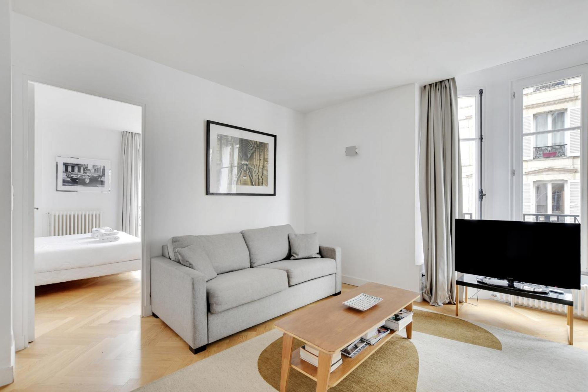 Pick A Flat'S Apartments In Saint Michel - Rue Du Sommerard Париж Экстерьер фото