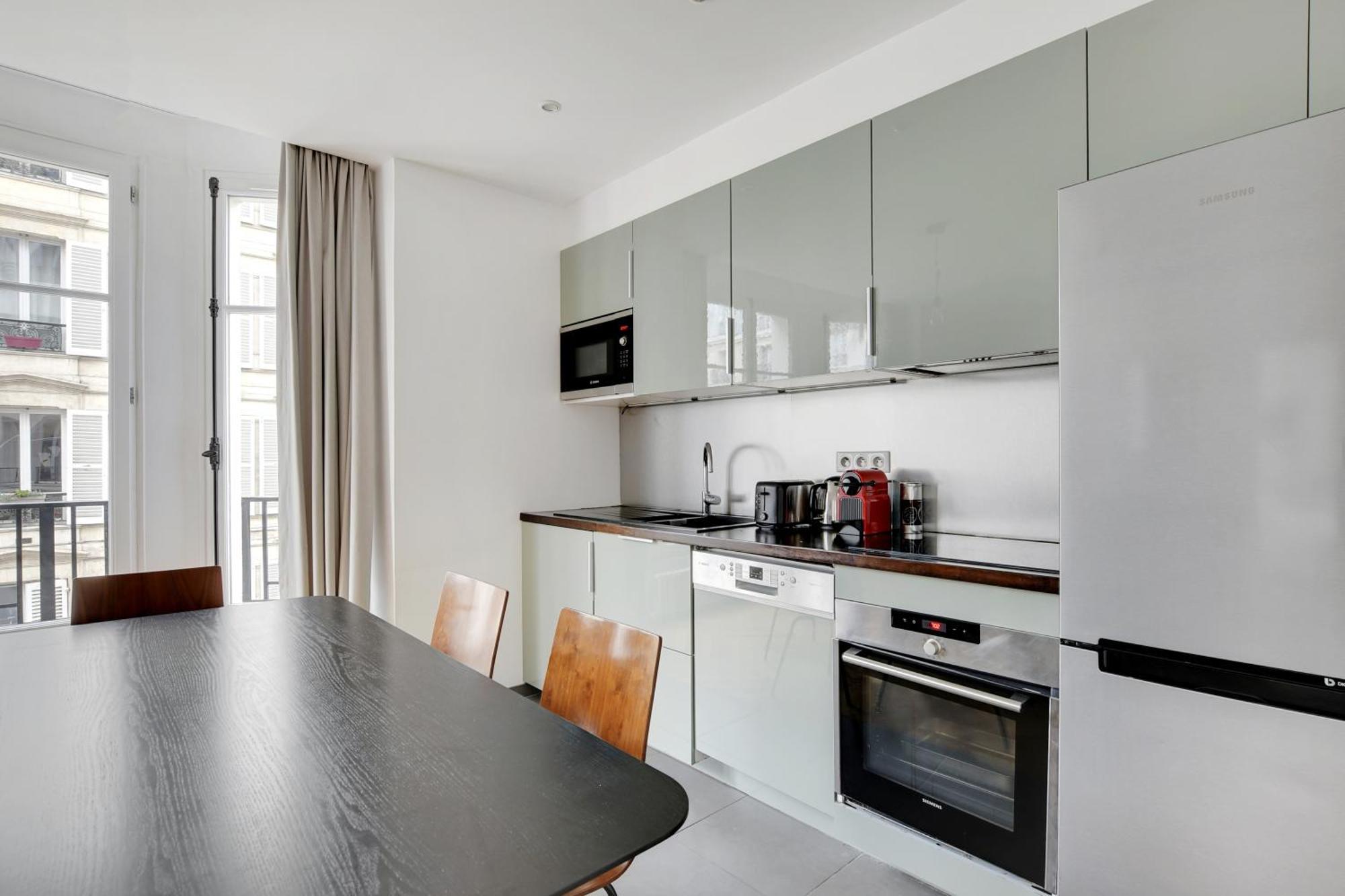 Pick A Flat'S Apartments In Saint Michel - Rue Du Sommerard Париж Экстерьер фото
